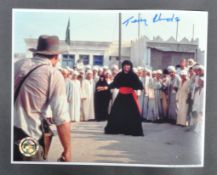 INDIANA JONES - TERRY RICHARDS (D.2014) - SWORDSMAN OFFICIAL PIX SIGNED 8X10