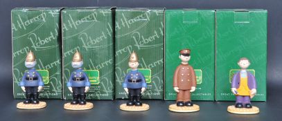 CAMBERWICK GREEN – ROBERT HARROP – FIGURINES / STATUES