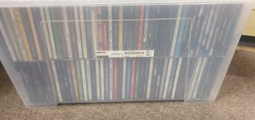 LARGE COLLECTION OF APPROXIMATELY 200 MUSIC CD'S