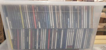 LARGE COLLECTION OF APPROXIMATELY 200 MUSIC CD'S
