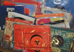 LARGE PRIVATE COLLECTION OF 45'S / SINGLES RECORDS 300+