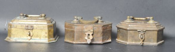 GROUP OF THREE BRASS INDIAN PAAN DAAN BOXES