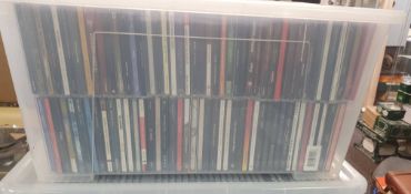 LARGE COLLECTION OF APPROXIMATELY 200 MUSIC CD'S