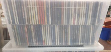LARGE COLLECTION OF APPROXIMATELY 200 MUSIC CD'S