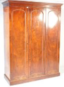 VICTORIAN MAHOGANY TRIPLE WARDROBE LINEN PRESS COMPACTUM