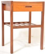 MID 20TH CENTURY TEAK WOOD BEDSIDE TABLE / CABINET
