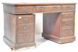 19TH CENTURY VICTORIAN TWIN PEDESTAL OFFICE DESK