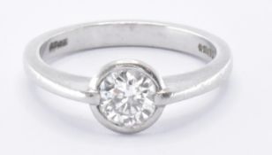 HALLMARKED PLATINUM & DIAMOND SINGLE STONE RING