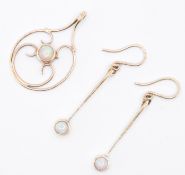 9CT GOLD & OPAL EARRINGS & PENDANT SUITE