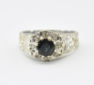 18CT WHITE GOLD SAPPHIRE & DIAMOND RING