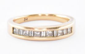 18CT GOLD & DIAMOND HALF ETERNITY RING