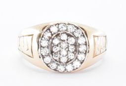 9CT GOLD & CZ SIGNET RING