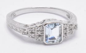 18CT WHITE GOLD AQUAMARINE & DIAMOND ART DECO RING