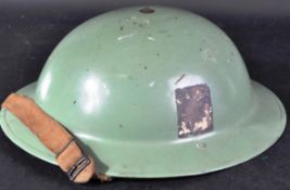 WWII SECOND WORLD WAR DESERT RAT BRODIE HELMET WITH INSIGNIA