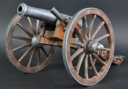 VINTAGE LARGE SCALE MODEL OF A 19TH CENTURY FIELD CANNON