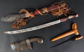 EARLY 20TH CENTURY MIDDLE EAST DAGGERS / KNIVES