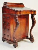 19TH CENTURY VICTORIAN MAHOGANY DAVENPORT DESK