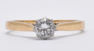 18CT GOLD SINGLE STONE DIAMOND SOLITAIRE RING