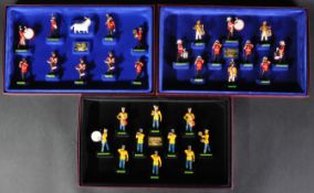 COLLECTION OF X3 BRITAINS MADE LEAD TOY SOLDIERS