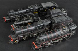 COLLECTION OF LIMA & MAINLINE 00 GAUGE MODEL RAILWAY LOCOMOTIVES