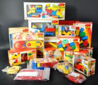 COLLECTION OF VINTAGE LEGO DUPLO BUILDING SETS