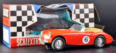 ORIGINAL VINTAGE TRI-ANG SCALEXTRIC SLOT RACING CAR AUSTIN HEALEY