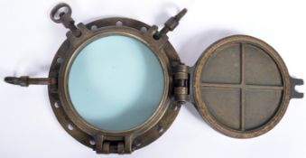 WORLD WAR I ERA SOLID BRASS FRAMED NAUTICAL PORTHOLE