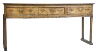 18TH CENTURY OAK DRESSER BASE