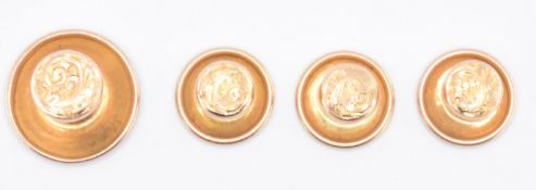 FOUR 1920S 15CT GOLD COLLAR STUDS