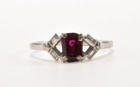 18CT GOLD RUBY & DIAMOND RING