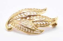 HALLMARKED 9CT GOLD LEAF BROOCH