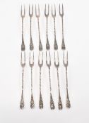 SET OF TWELVE EDWARDIAN SILVER HALLMARKED PICKLE FORKS