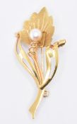 GOLD & PEARL FLOWER BROOCH
