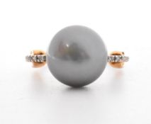 9CT GOLD CULTURED TAHITIAN PEARL & DIAMOND RING