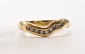 HALLMARKED 9CT GOLD & DIAMOND CHANNEL SET RING