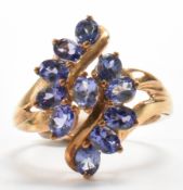 HALLMARKED GOLD & TANZANITE CLUSTER RING