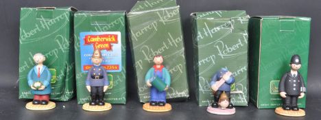 CAMBERWICK GREEN – ROBERT HARROP – X5 FIGURINES / STATUES