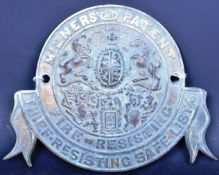 EARLY 20TH CENTURY MILNERS PATENT METAL BRASS SAFE PLAQUE