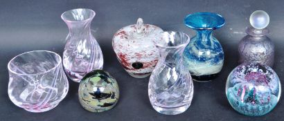 COLLECTION OF RETRO VINTAGE 20TH CENTURY STUDIO ART GLASS