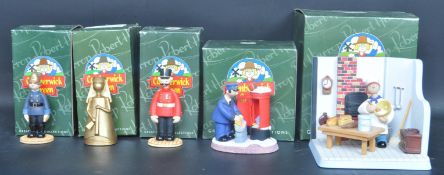 CAMBERWICK GREEN – ROBERT HARROP – X5 FIGURINES / STATUES