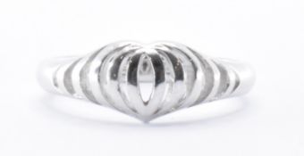 HALLMARKED 9CT WHITE GOLD HEART RING
