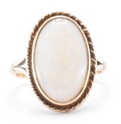 9CT GOLD & OPAL DRESS RING