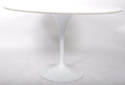 MANNER OF EERO SAARINEN - CONTEMPORARY TULIP DESIGN TABLE