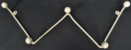 SET RETRO SPUTNIK ATOMIC COAT HOOKS