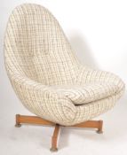 GREAVES & THOMAS - RETRO SWIVEL EGG CHAIR / LOUNGE CHAIR
