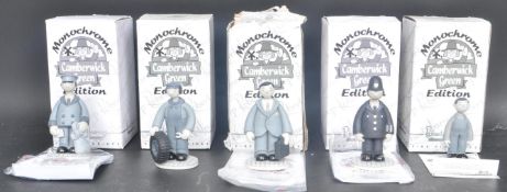 CAMBERWICK GREEN – ROBERT HARROP – X5 FIGURINES / STATUES