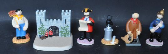 CAMBERWICK GREEN – ROBERT HARROP – FIGURINES / STATUES