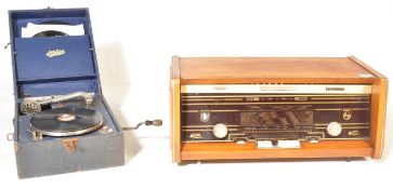 PHILLIPS BI-AMPLI RADIO & JTONIA JOHN BARKER GRAMOPHONE