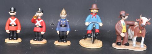 CAMBERWICK GREEN – ROBERT HARROP – FIGURINES / STATUES