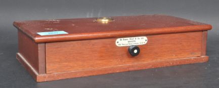 VICTORIAN DE SHORT & SHORT CO. BALANCE SCALES